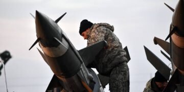 Оккупанты запустили по Украине восемь ракет и 20 “шахедов”: силы ПВО сбили 14 дронов