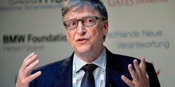 Працювати 3 дні на тиждень: Білл Гейтс розповів про майбутнє зі штучним інтелектом