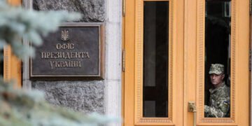 Не Арестович: автор скандальної публікації в Time стверджує, що спілкувався лише з діючими радниками ОП