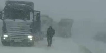 В Одесі через перебої зі світлом зупинили районні котельні, в області фіксують ураган
