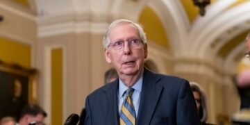 Республиканские сенаторы обусловили выделение помощи Украине принятием мер по охране границы