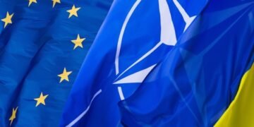 Соціологи зафіксували зниження підтримки українцями вступу до ЄС та НАТО