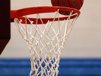 FIBA продлила запрет российским и белорусским спортсменам на участие в международных соревнованиях