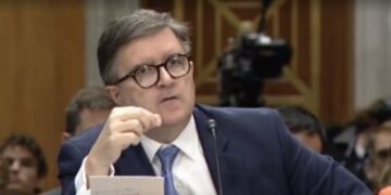 Помощник госсекретаря О’Брайен встретился с украинскими чиновниками в Киеве