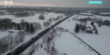 Словакия разблокировала границу для проезда украинских грузовиков. Блокада с польской стороны продолжается