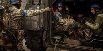 “Багато людей говорять російською”: військовий розповів, чи існує мовне питання на фронті