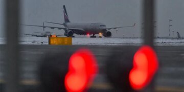 В России самолеты «Аэрофлота» дважды за день сломались в полете