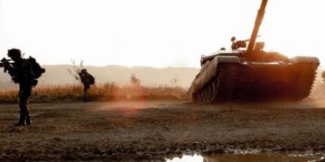 Минус 11 составов БК, штабов и баз войск РФ: на оккупированных территориях “расцвела” бавовна