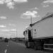 В России фура протаранила колонну Росгвардии. ВИДЕО