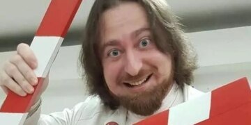 “Веселую историю услышать не хотите ли…”: режиссер-педофил “Ералаша” пошел воевать в Украину