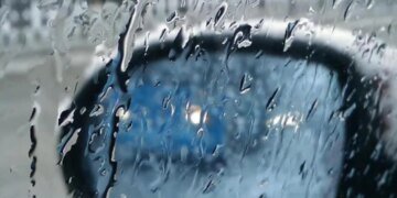 13 грудня в Україні очікується мокрий сніг та дощ у деяких областях
