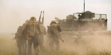 Бої за Авдіївку: росіяни незначно, але просуваються вперед – ISW