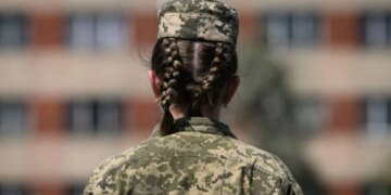 Олег Жданов. Чи зможуть в Україні мобілізувати всіх жінок?