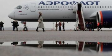 Росії довелося витратити $12 млрд на авіацію: санкції поставили цивільні польоти на межу зникнення – Reuters