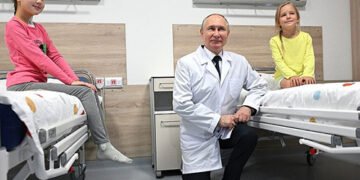 Україна потрібна Путіну, щоб подолати демографічну кризу в РФ, – Financial Times