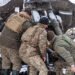 Оборонець Авдіївки описав пекельні бої за місто: “Тут десятки тіл”
