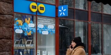 СБУ расследует информацию о причастности хакеров, связанных с ГРУ, к атаке на «Киевстар»