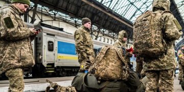Бойовий психолог заявив, що українцям потрібно дати можливість “відкупитися” від мобілізації