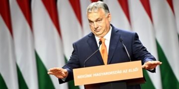 Венгрия заблокировала выделение Украине помощи ЕС на €50 млрд