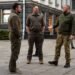 Зеленський і Залужний спілкуються виключно на засіданнях Ставки і достатньо напружено – Рахманін
