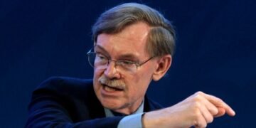 Боб Зеллик: передача активов России Украине – это «элегантное правосудие»
