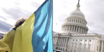 Белый дом призвал сенаторов к соглашению о помощи Украине