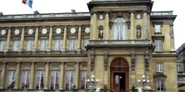 Париж опроверг заявление Москвы, что при обстреле Харькова погибли французские наемники