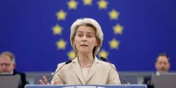 Глава Еврокомиссии о финансовой помощи Украине: мы найдем решение, устраивающее все 27 стран ЕС
