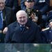 Лукашенко «сошел с лыжни»: ВИДЕО, как диктатор ползет боком