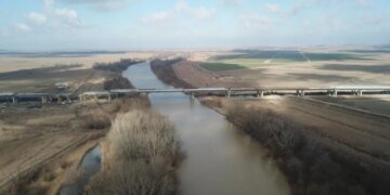 Россияне похвастались, как строят новую трассу в Крым в Краснодарском крае. ФОТО