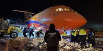 В России опять произошло ЧП с пассажирским самолетом