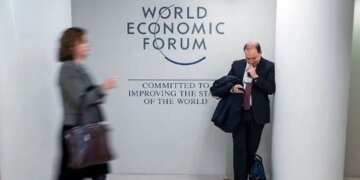 Киев и Москва “отказались от территориальных уступок”: стал известен результат переговоров в Давосе