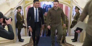 В России дорисовали Зеленского. ФОТО