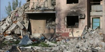 Кабмин ограничил площадь: украинцы получат компенсацию не за все уничтоженное войной жилье
