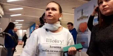 “Путин, когда домой?” – россиянка устроили взбучку всему штабу диктатора из-за мужа-оккупанта . ВИДЕО