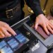 В России хотят лишать имущества за «фейки» о российской армии