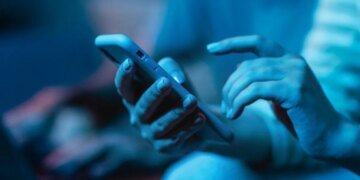 В России анонсировали ночные отключения мобильного интернета