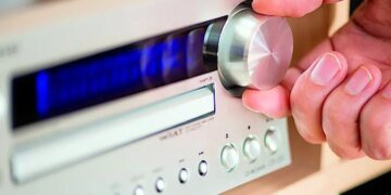 В Крыму “пропали” многие радиостанции в FM-диапазоне