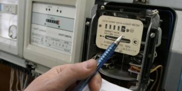 Показатели счетчиков нужно снимать правильно: инструкция куда и как их передавать