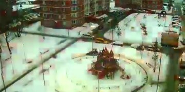 Загадочные вспышки в небе пугают россиян. ВИДЕО