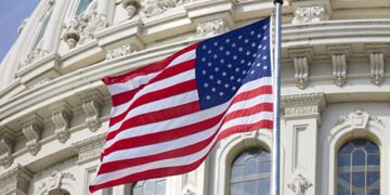 Політичні ігри: генерал Ходжес пояснив, коли Конгрес США ухвалить допомогу Україні