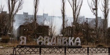 Окупанти кілька днів поспіль посилено штурмують Авдіївку, лінія оборони тримається, – Барабаш