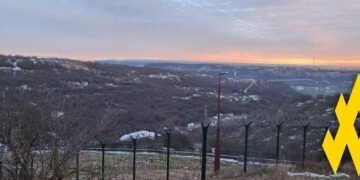 Партизани виявили поблизу Сухарної бухти склади з боєприпасами, на яких можуть зберігатися ракети “Калібр”. ФОТО