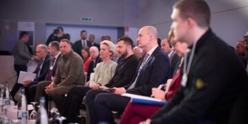 Цифровизация как попкультура и работа с техногигантами. Главное из речей Федорова в Давосе