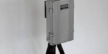Федоров показал окопную РЭБ, которая глушит российские FPV-дроны