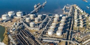 Атака на нафтовий термінал та вибухи під Москвою: у Росії був наліт безпілотників