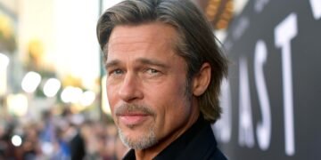 60-річний Бред Пітт зробив пластику обличчя