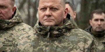 Насправді історія зі звільненням Залужного видається фантастичним медіасюрреалізмом лише на перший погляд, – Постернак 