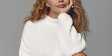 «Білий кардинал шоу-бізнесу». Олег Боднарчук розповів, як Тіна Кароль не дала зрадниці Ані Лорак повернутися в Україну