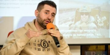 Арахамія запропонував Зеленському розкрити дані про втрати України у війні